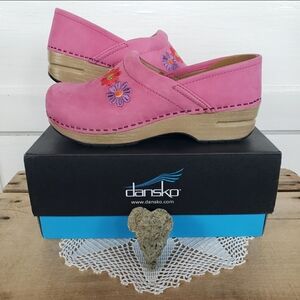 Wicked Pink Dansko Pro Clog  Embroidered Flower Power Boho Cottage Whimsy 4.5-5